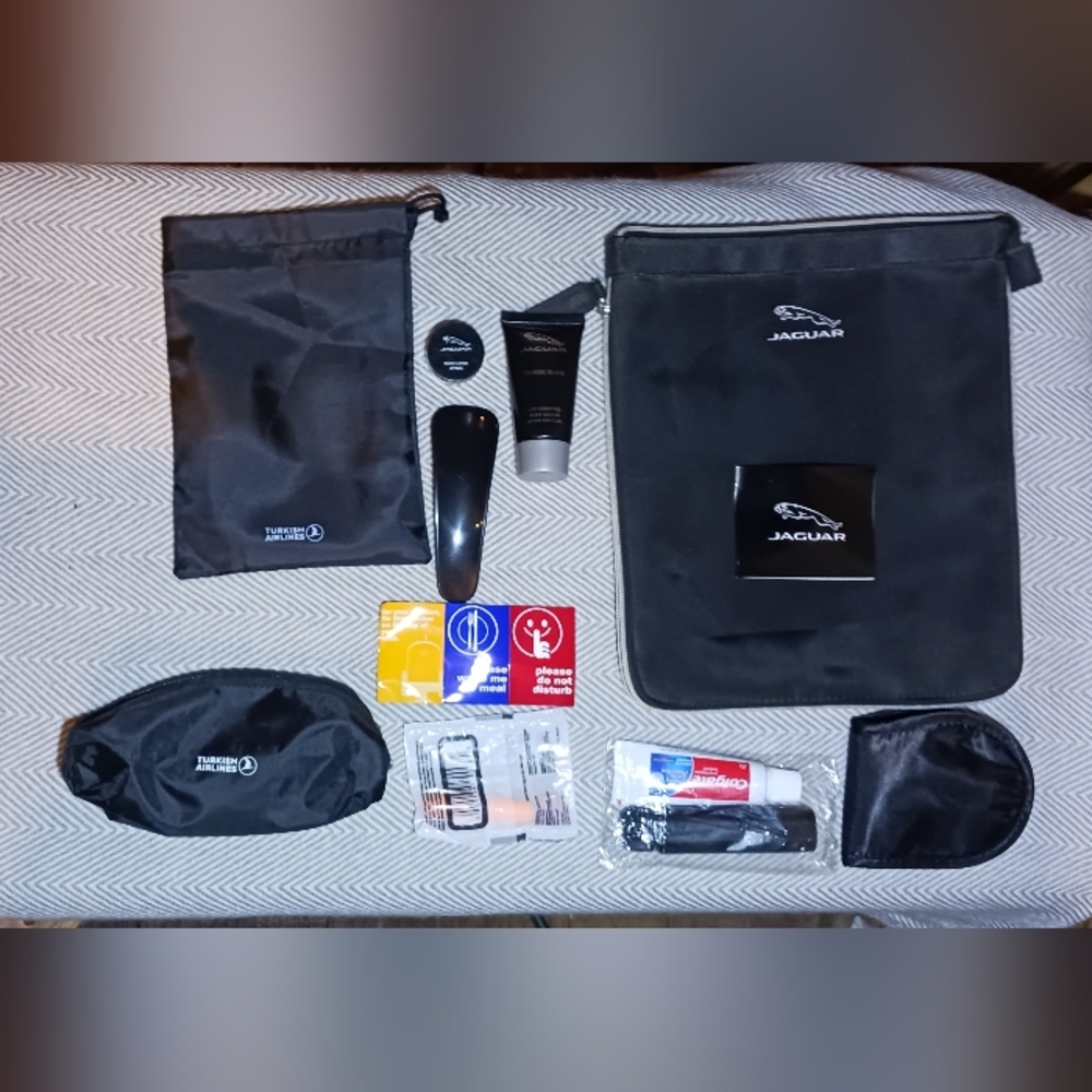 Turkish Airlines amenitt kit by Jaguar